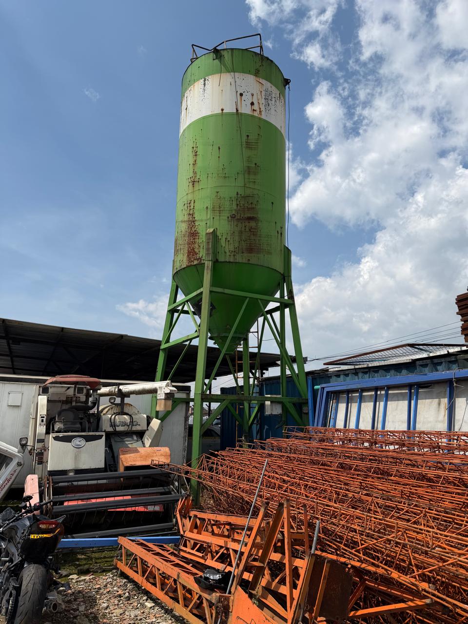 WhatsApp Image 2026-03-10 at 8.04.10 PM PESC-010 Silo para cemento 40 Ton - Imagen 1