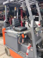GSJASIN003 Montacarga Toyota eléctrico