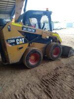 GSH2ING-008 MINI CARGADOR CATERPILLAR 236D - Imagen 3